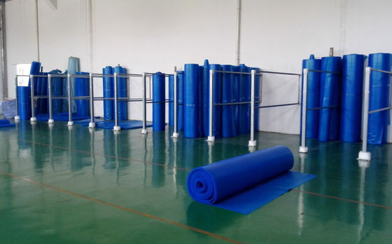Tự động tiết kiệm nước chống tia cực tím sưởi ấm chăn bong bóng PE bể bơi mặt trời