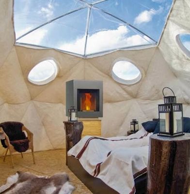 7M Cắm trại Clear Geodetic Dome Tent With Insulation Dome Party Tents Cửa hàng bên ngoài