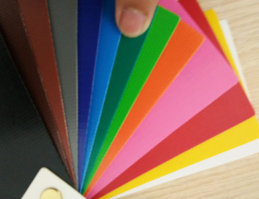Chống cháy 1100GSM Matte PVC Laminated Tarpaulin vật liệu Flame Retardant Tarpaulin