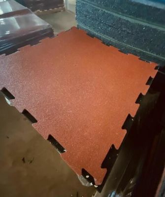1Mx1M EPDM cao su phòng tập thể dục sàn cuộn cho sân chơi ngoài trời cao su đệm cuộn